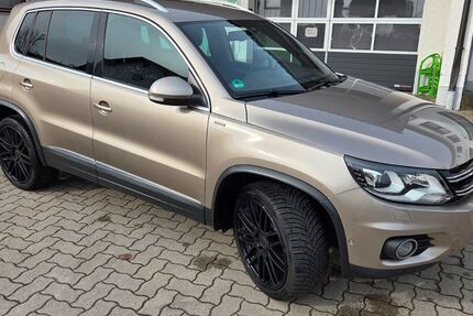 VW Tiguan 144.102 km 14.400 &euro; Vilsheim 84186