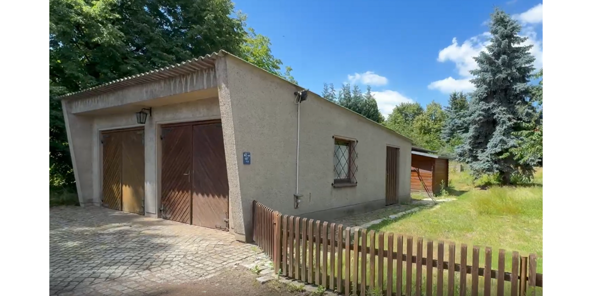 Großes Baugrundstück in Siebenlehn mit Bungalow und Doppelgarage zu verkaufen - Grundstück Großschirma | Angebot:27083918