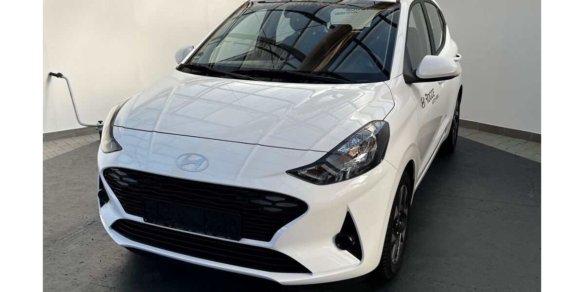 Hyundai i10 9.017 km 17.190 &euro; Magdeburg 39116