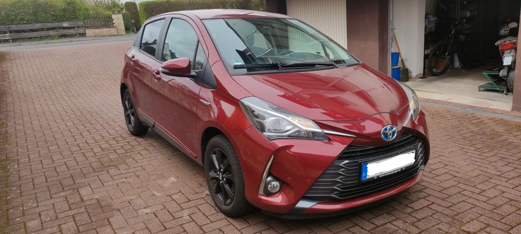Toyota Yaris 41.800 km 14.500 &euro; Niestetal 34266