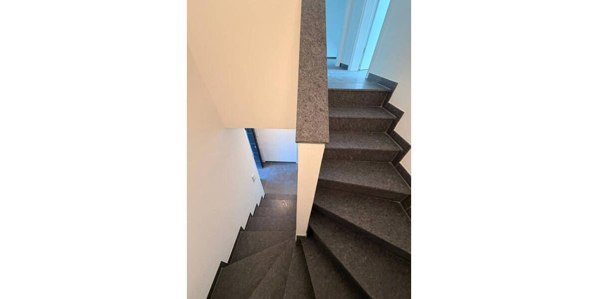 Reihenmittelhaus Mörfelden-Walldorf Walldorf - 3 Zimmer, 105 m&sup2;, 2.500&euro; | Angebot:26616762