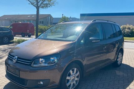 VW Touran 157.000 km 4.200 &euro; Henstedt Ulzburg 24558