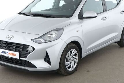 Hyundai i10 8.318 km 10.910 &euro; Dresden 01187