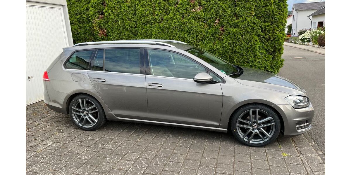 VW Golf 165.000 km 9.900 &euro; Konz 54329