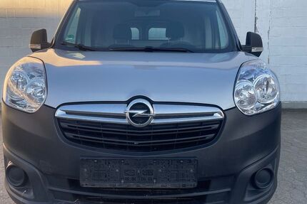 Opel Combo 151.000 km 5.700 &euro; Pfungstadt 64319