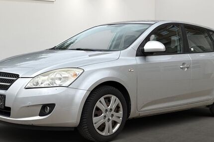 Kia ceed / Ceed 247.333 km 999 &euro; Berlin 12681
