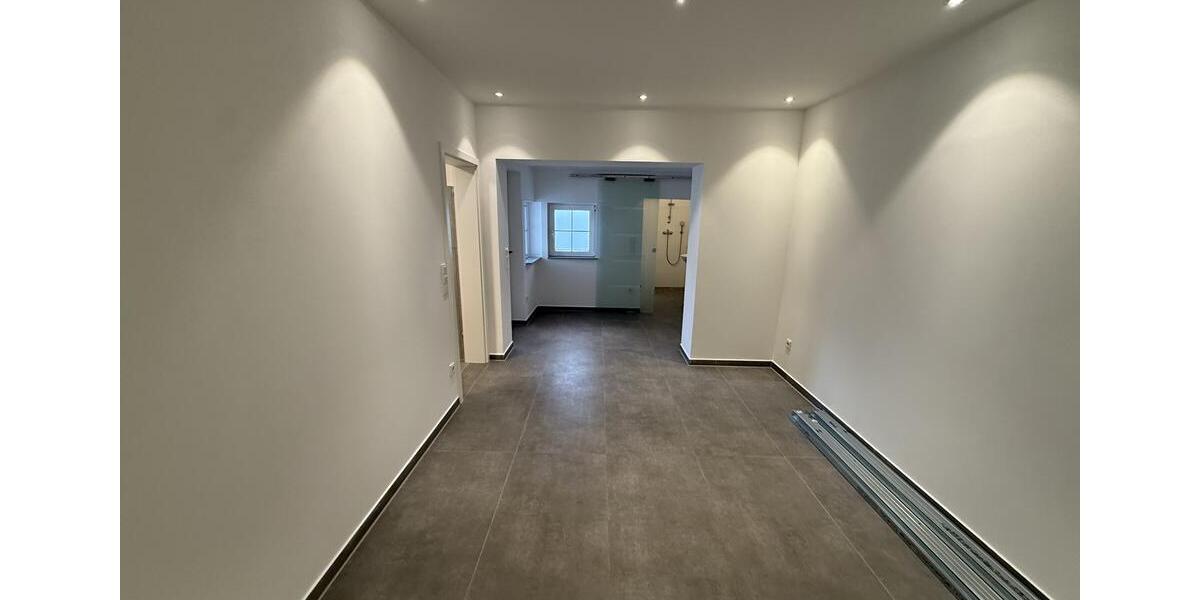 Einfamilienhaus Kerpen - 10 Zimmer, 245 m&sup2;, 3.000&euro; | Angebot:24689121