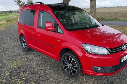 VW Caddy 214.000 km 9.900 &euro; Wolfenbüttel 38302