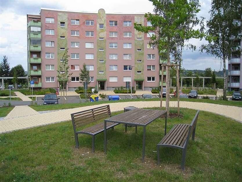 Wohnung zum Mieten in Gera 332,14 € 58.27 m²