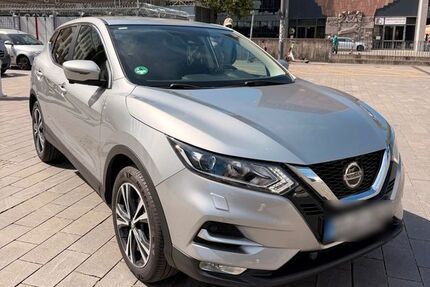 Nissan Qashqai 85.000 km 13.950 &euro; Kassel 34134