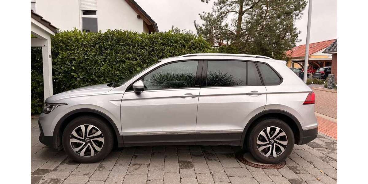 VW Tiguan 26.900 km 23.250 &euro; München 82031