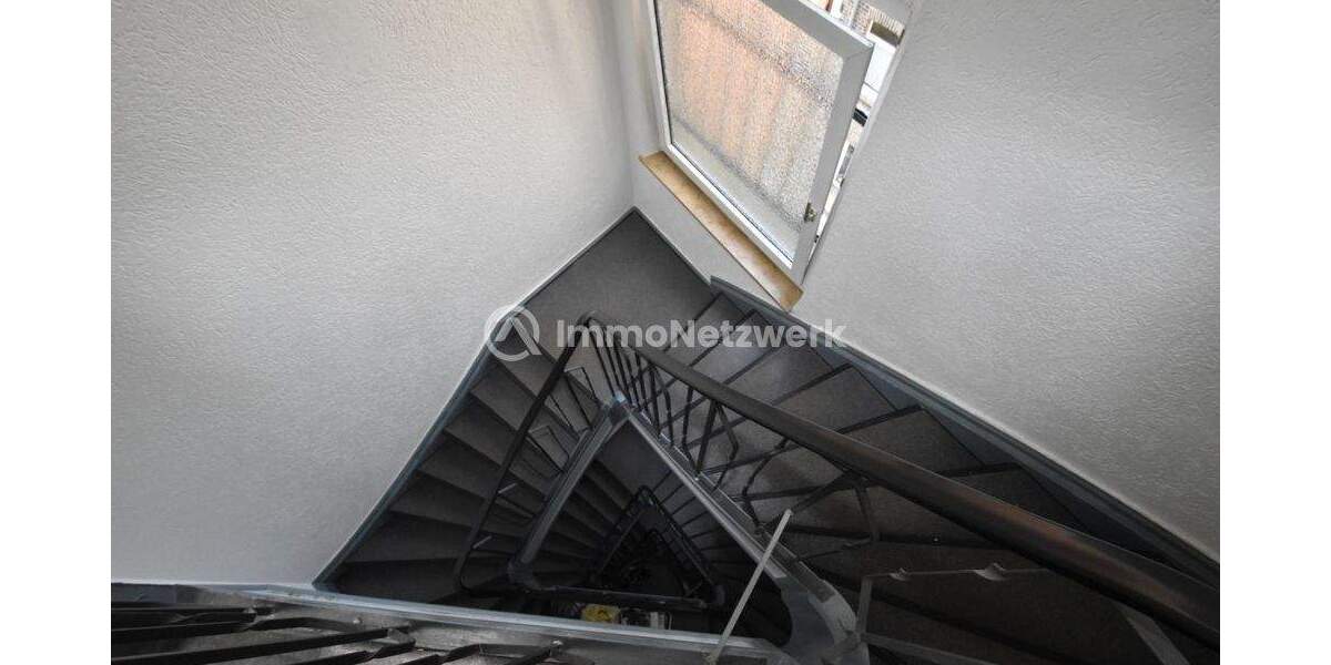 Etagenwohnung Aachen Aachen-Mitte - 4 Zimmer, 98 m&sup2;, 1.250&euro; | Angebot:25053632