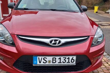 Hyundai i30 209.000 km 2.490 &euro; Niedereschach 78078