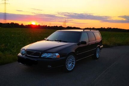 Volvo V70 434.000 km 11.500 &euro; Peine 31224