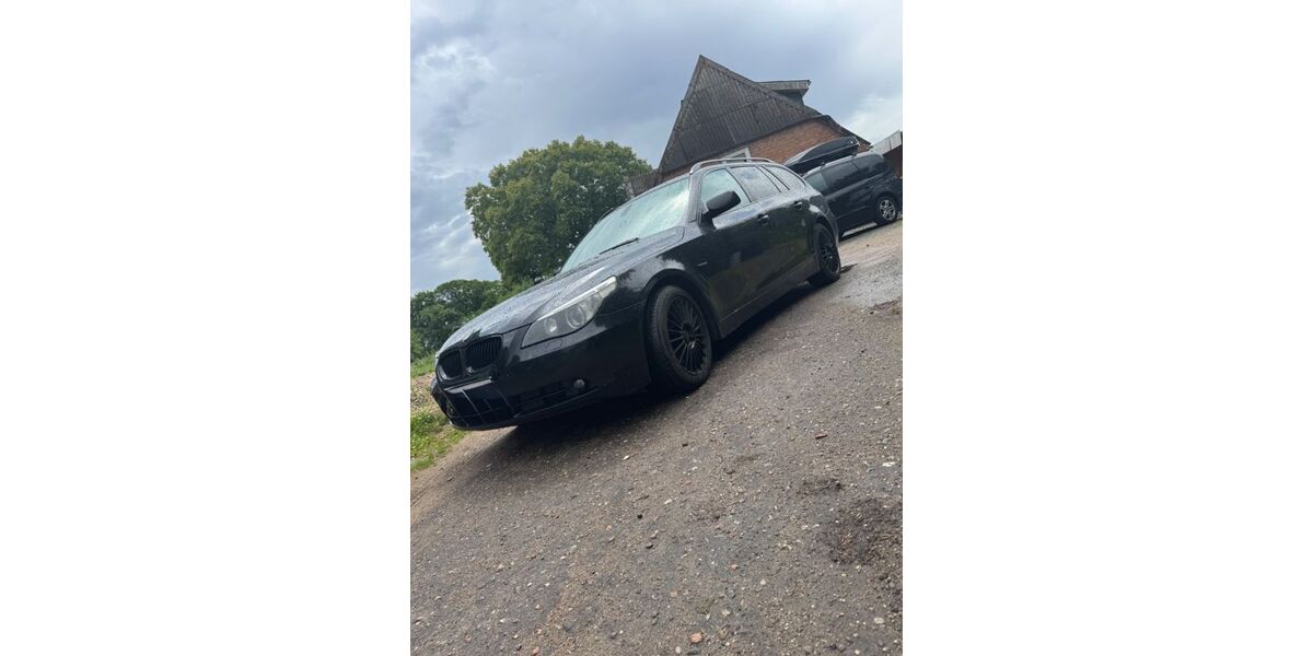 BMW 520 280.000 km 2.800 &euro; Haale 24819