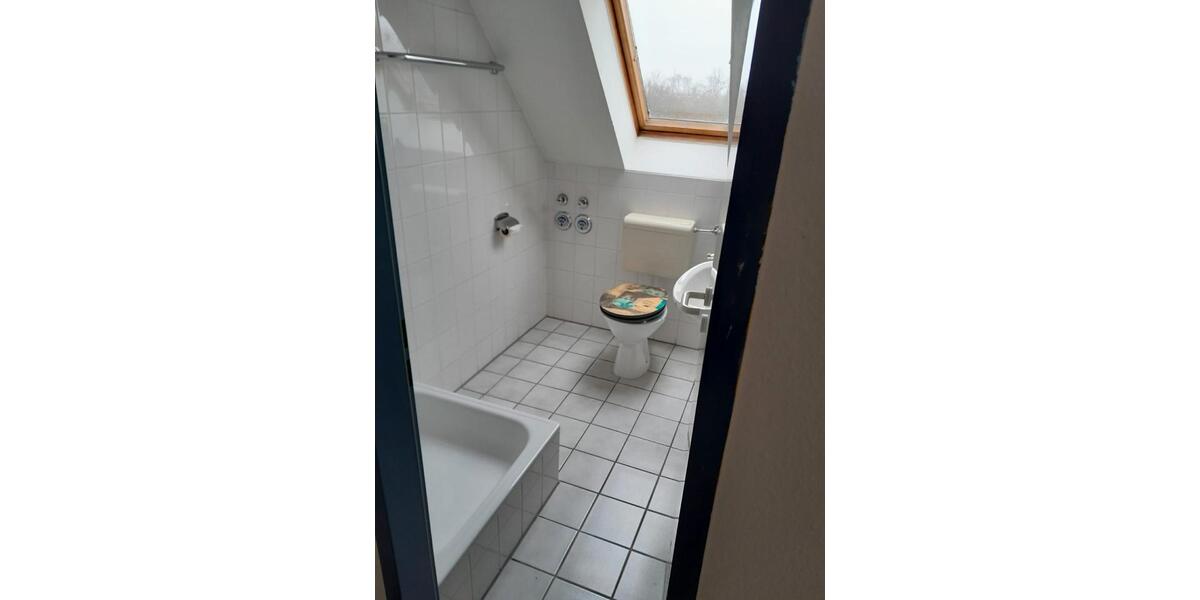 Dachgeschoßwohnung Braunschweig Lehndorf-Watenbüttel - 1 Zimmer, 25 m&sup2;, 80.000&euro; | Angebot:27447218