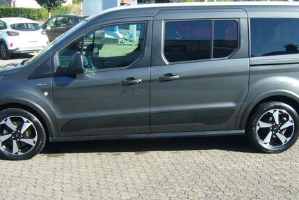 Ford Tourneo Connect 29.862 km 27.250 &euro; Wolfhagen 34466