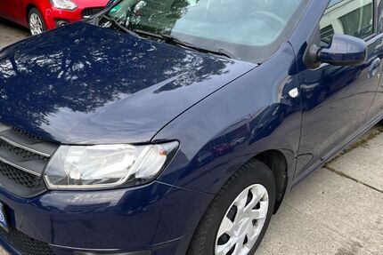 Dacia Sandero 55.000 km 6.390 € Dreieich 63303