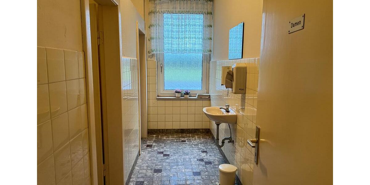Gewerbeobjekt Boostedt - 3.000&euro; | Angebot:21141140