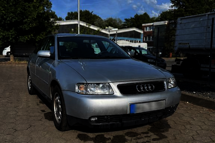 Audi A3 102.000 km 2.500 &euro; Hamburg 22529