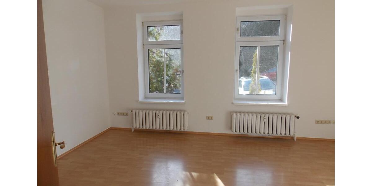 Etagenwohnung Blankenburg (Harz) - 3 Zimmer, 87 m&sup2;, 790&euro; | Angebot:26316073