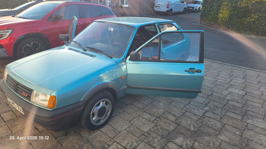 VW Polo 68.500 km 7.500 &euro; Niederkassel 53859