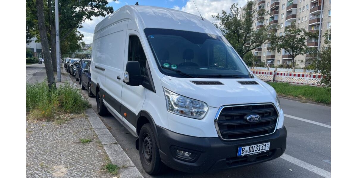Ford Transit 114.649 km 17.490 € Berlin 12351