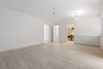 Bezugsfreie 1-Zimmer-Wohnung mit Terrasse, Einbauküche und Gartenmitnutzung