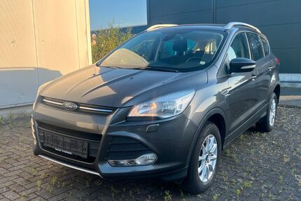 Ford Kuga 147.013 km 9.999 &euro; Dülmen 48249