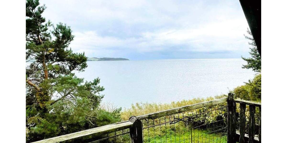 Insel Rügen... einzigartiges, 2434m² großes Wassergrundstück mit 2 Wohngebäuden 4 zimmer