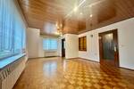Mehrfamilienhaus, Wohnhaus Floh-Seligenthal / Hohleborn Hohleborn - 8 Zimmer, 180 m&sup2;, 1.300&euro; | Angebot:26594688