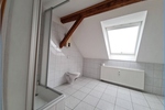 3-Raumwohnung unterm Dach in KöthenAnhalt - Einbauküche ist dabei - Gartenhaus optional - Etagenwohnung Köthen | Angebot:25568880