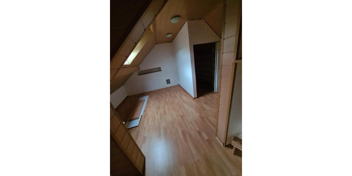 Doppelhaushälfte Illingen - 6 Zimmer, 135 m&sup2;, 199.000&euro; | Angebot:27034073