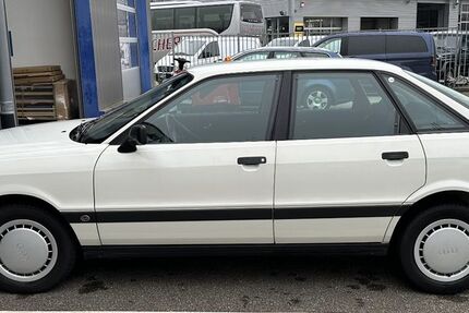 Audi 80 107.000 km 2.950 € Freiburg 79114