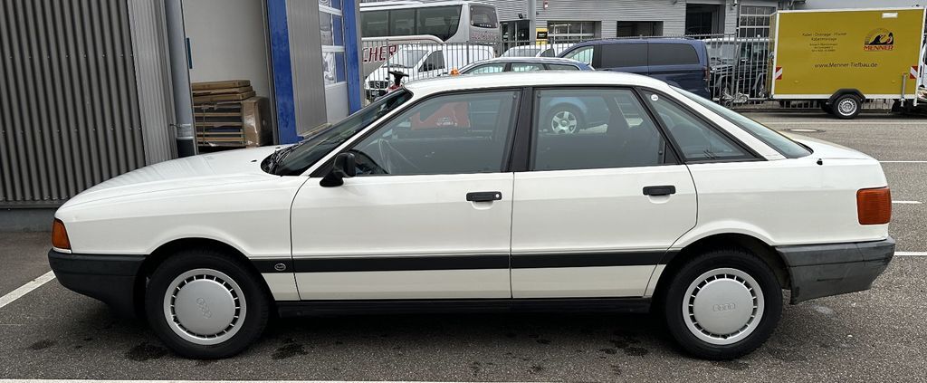 Audi 80 107.000 km 2.950 € Freiburg 79114