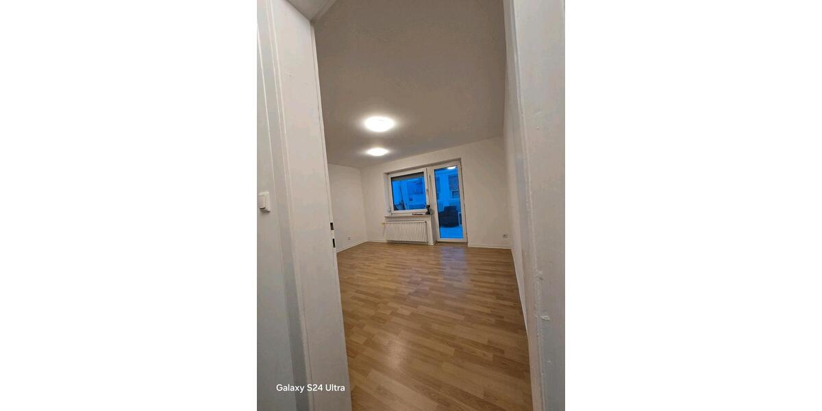 Reihenhaus Peine - 4 Zimmer, 102 m&sup2;, 1.200&euro; | Angebot:25513033