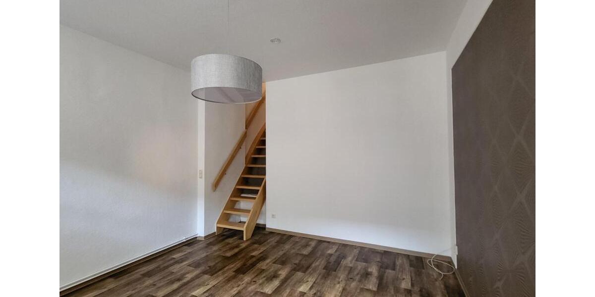Maisonettenwohnung Staßfurt - 2 Zimmer, 60 m&sup2;, 350&euro; | Angebot:26561558