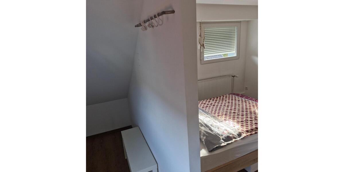 Dachgeschoßwohnung Schwelm - 2 Zimmer, 61 m&sup2;, 980&euro; | Angebot:25045470