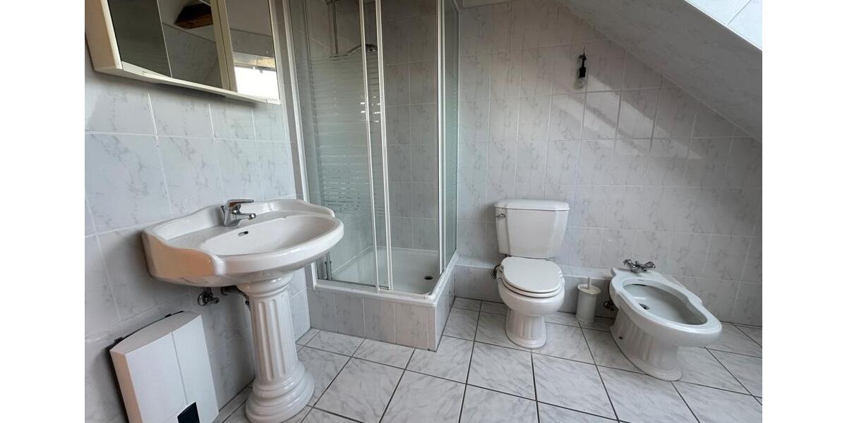 Dachgeschoßwohnung Neumünster - 1 Zimmer, 46 m&sup2;, 620&euro; | Angebot:25171691