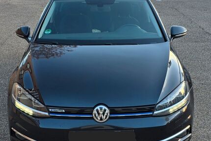 VW Golf 134.500 km 13.400 &euro; Vaihingen an der Enz 71665