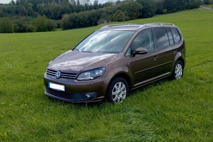 VW Touran 125.917 km 7.900 &euro; Olpe 57462