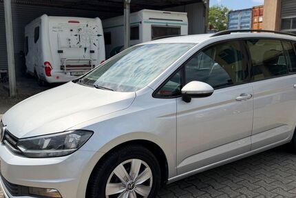 VW Touran 330.000 km 7.990 &euro; Frankfurt am Main 65933