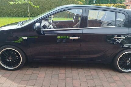 Hyundai i20 156.600 km 3.900 &euro; Südbrookmerland 26624