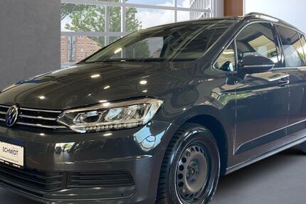 VW Touran 141.150 km 18.990 &euro; Freiburg 79111