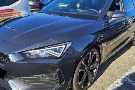 Seat Leon 30.550 km 32.990 € Wolfsburg 38440