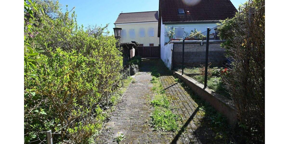Einfamilienhaus Burg - 6 Zimmer, 160 m&sup2;, 250.000&euro; | Angebot:26556807