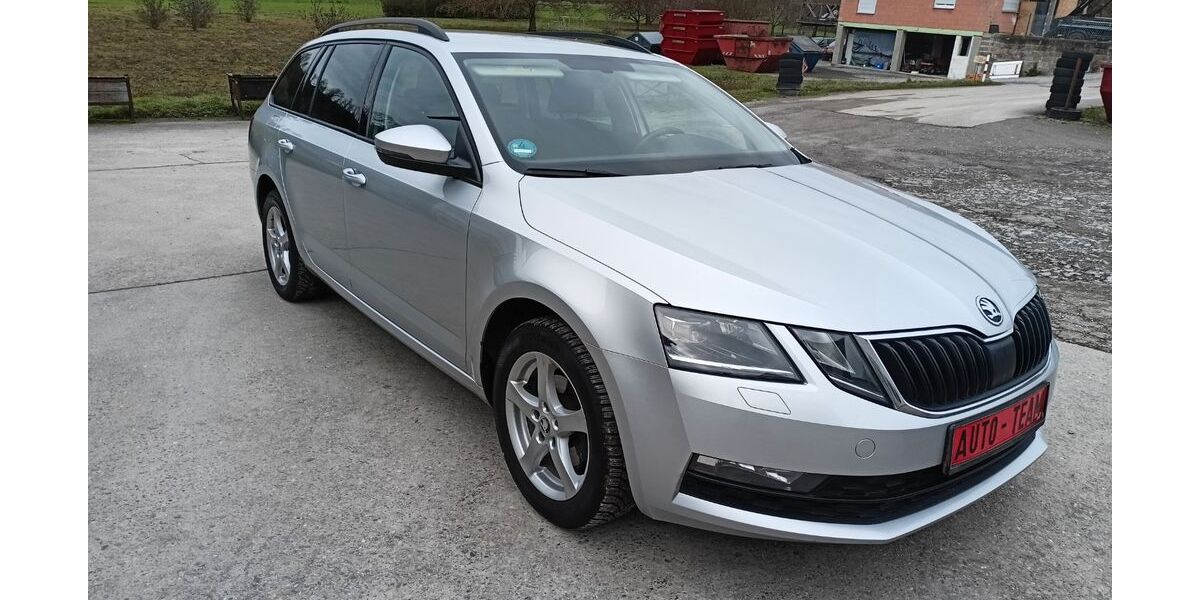 Skoda Octavia 333.500 km 7.666 &euro; Möckmühl 74219