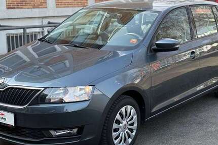 Skoda Rapid/Spaceback 95.000 km 11.499 &euro; Neu-Ulm 89231