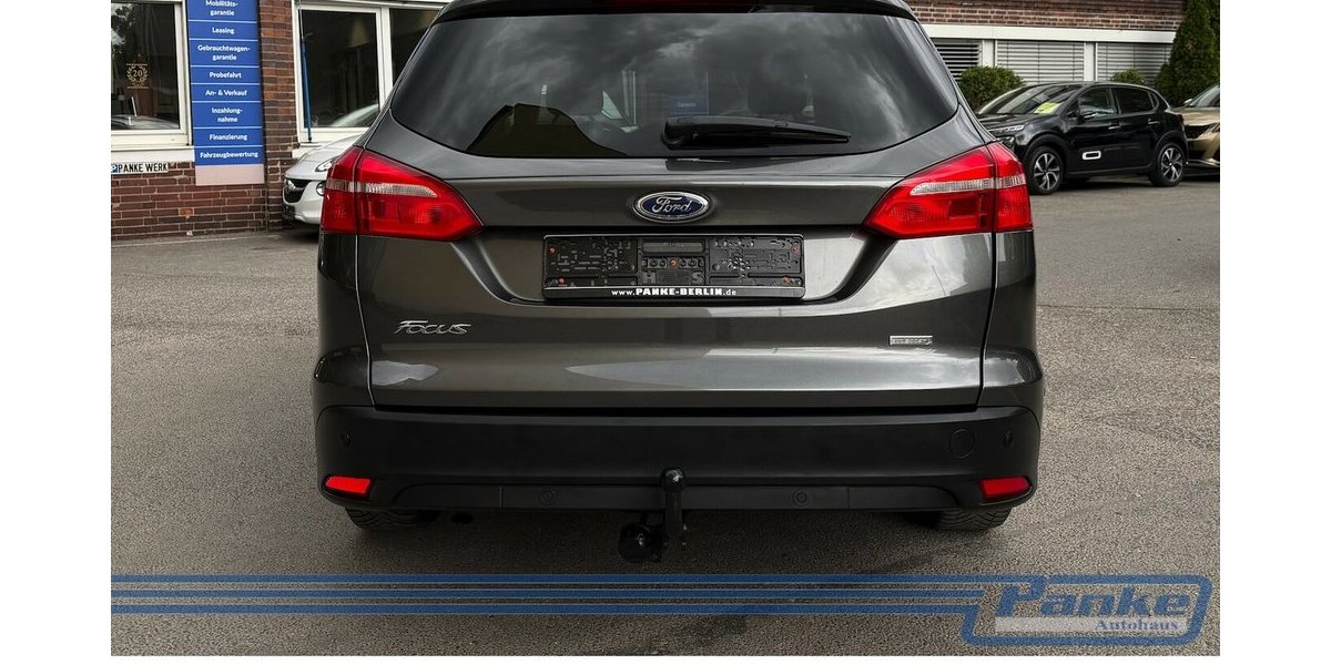 Ford Focus Titanium*AHK*SHZ*Tempo*Keyless*Navi* 117.279 km 8.900 &euro; Berlin 13187