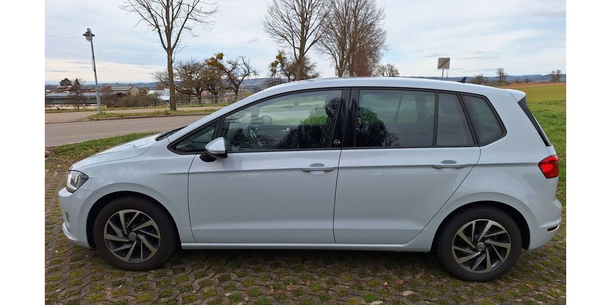VW Golf Sportsvan 86.000 km 14.500 &euro; Backnang 71522